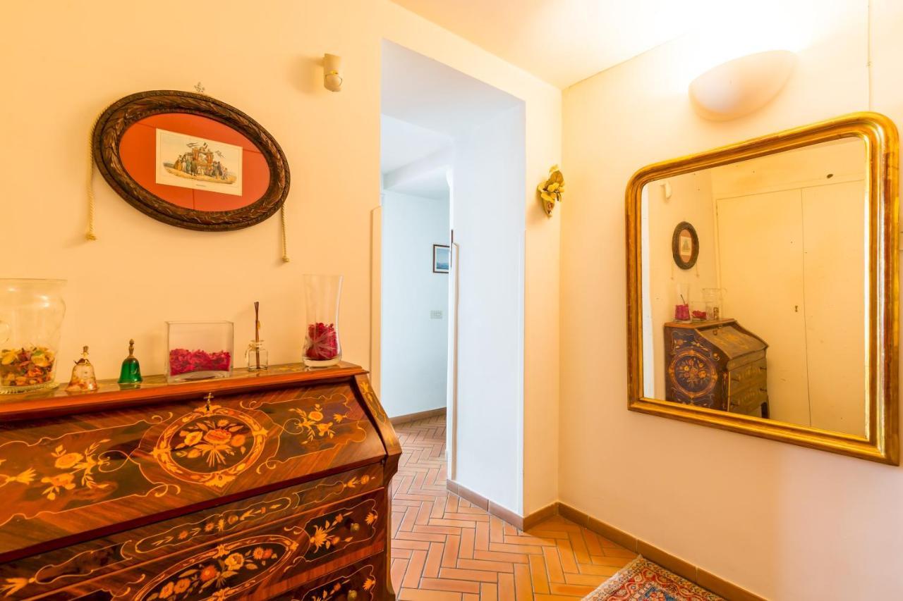 Residenza Capano Charming House By Napoliapartments Eksteriør bilde